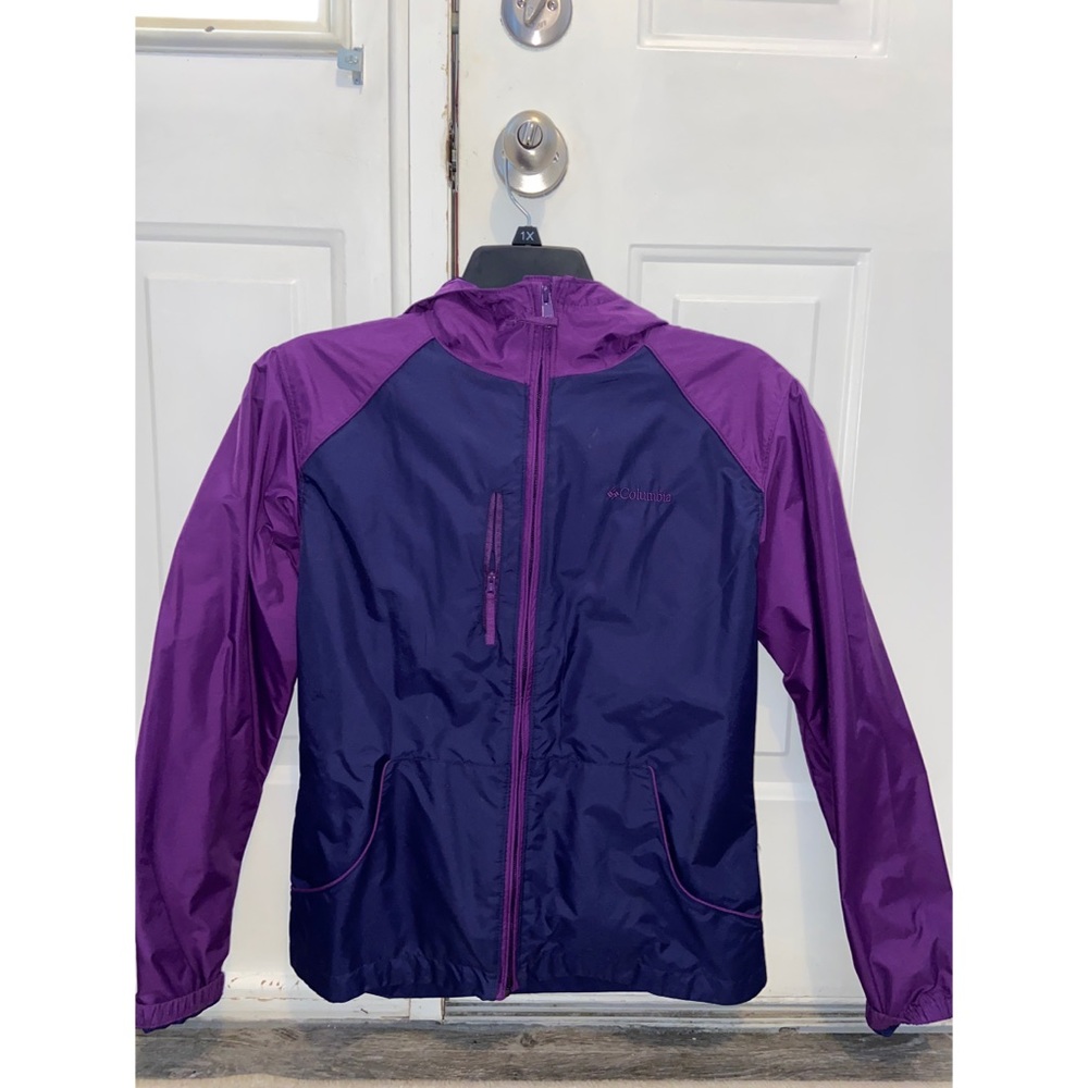 Columbia Windbreaker
